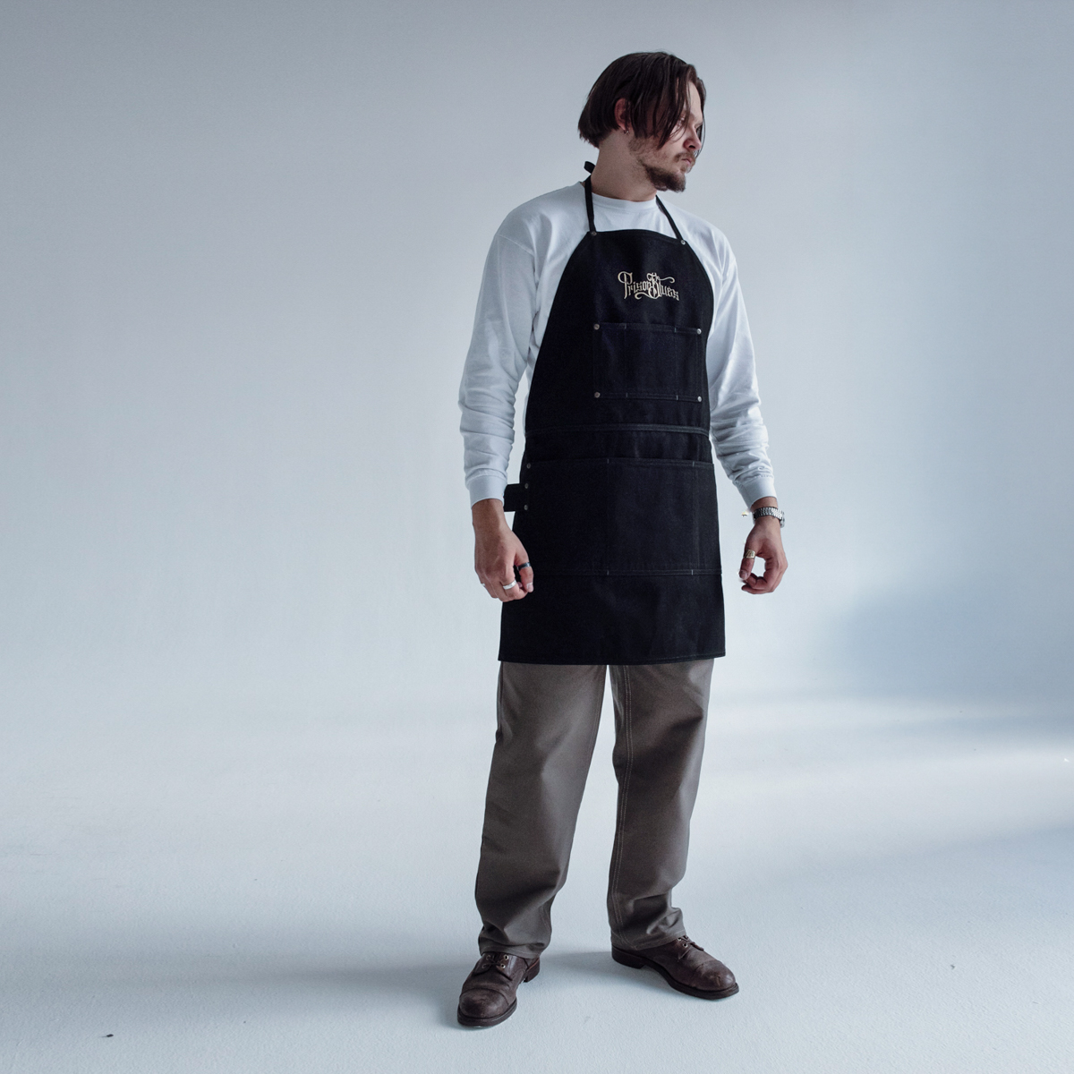 Фартук Prison Blues Apron Script Logo Black — изображение 2