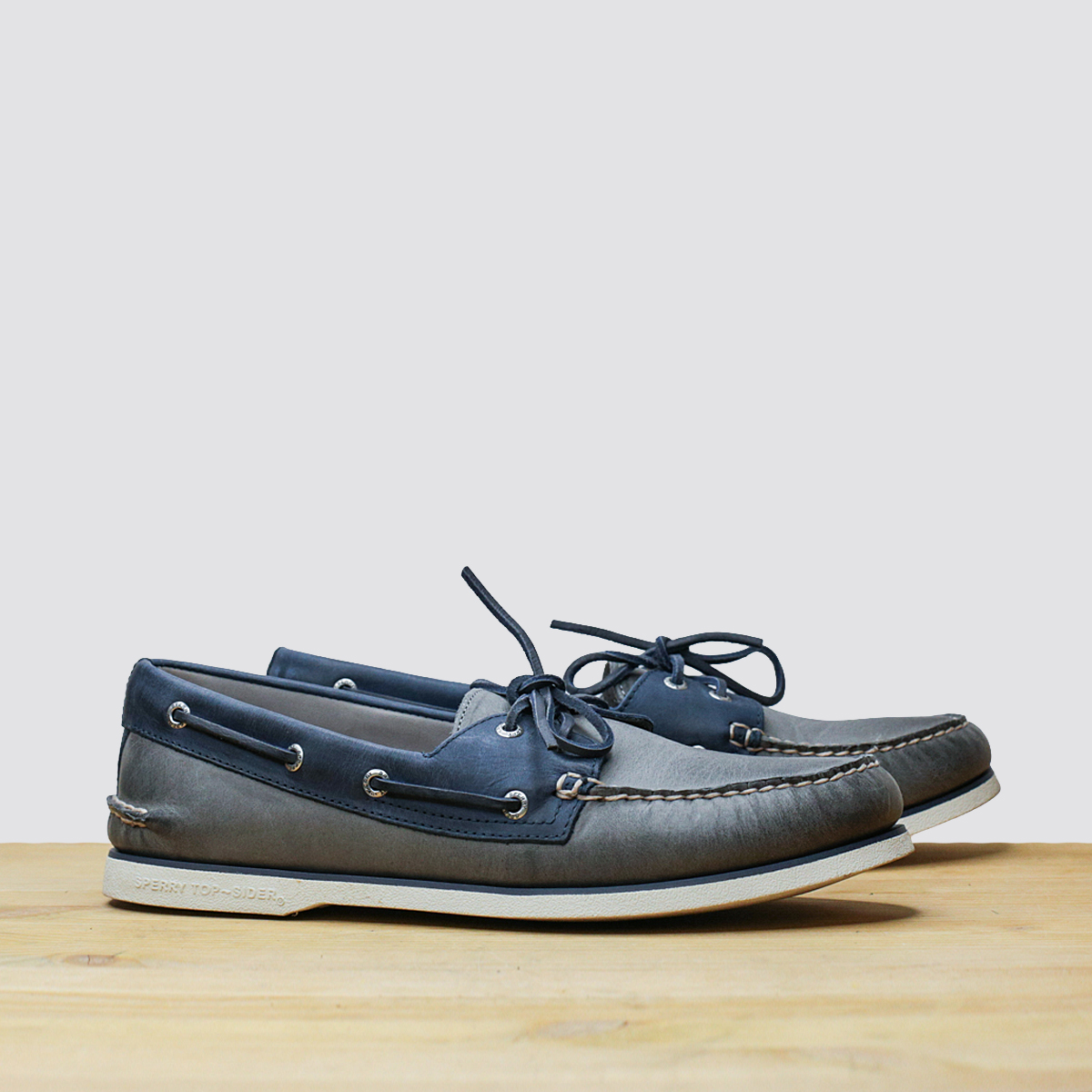 Мужские топсайдеры Sperry A/O 2-Eye Gold Cup Navy/Grey Boat Shoes — изображение 2